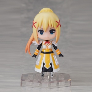 4582705280568_konosuba-darkness-dform-full-action-deforme-figure_1