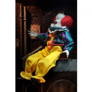 action-figure---pennywise-1990-movie-screen-004