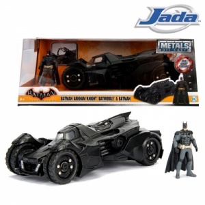 batman-arkham-knight-1-24-batmobile--batman