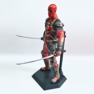 deadpool-crazy-toys-003