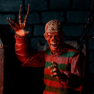 freddy-001-neca-004