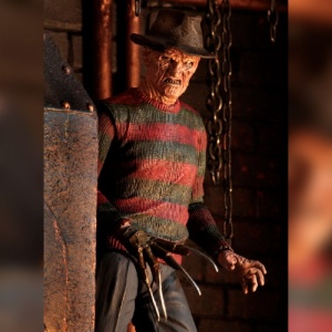 neca-nightmare-on-elm-street-part-2---7-acton-figure---ultimate-freddy-39899-2