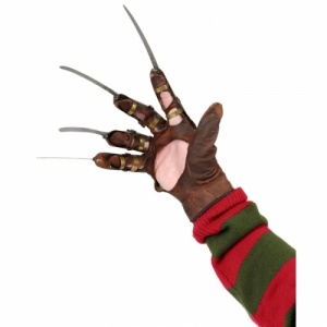 nightmare-on-elm-street-3-replica-freddy-s-glove-neca