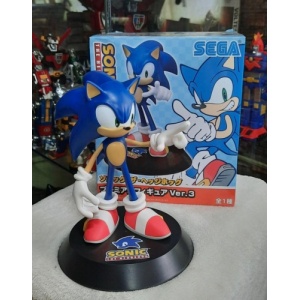 sonic_hedgehog_toy_figure_1647744836_7a25286d_progressive